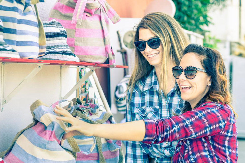 Choosing the right college bag