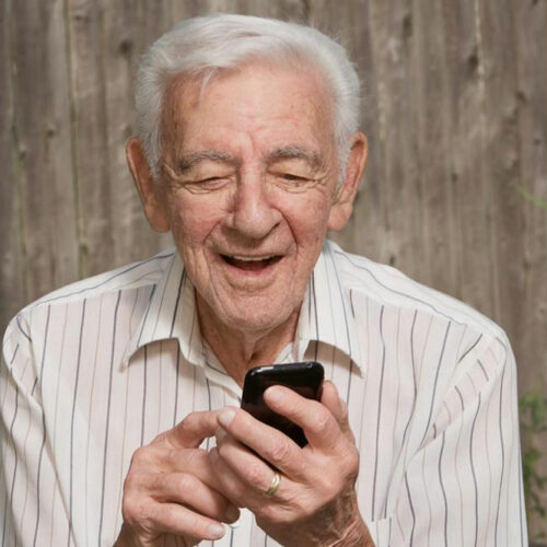 Here’s why Jitterbug cellphones are great for seniors