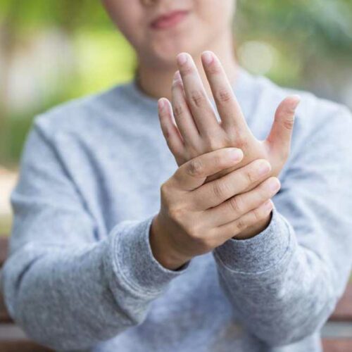 Tingling in the Hands – Common Causes and Symptoms